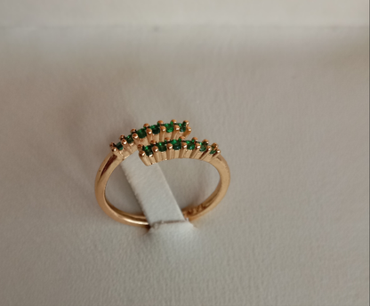 Natural Emerald green stone Ring with 10K Yellow Gold plated